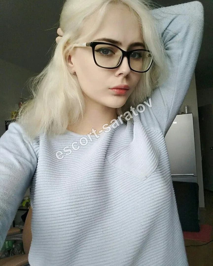 Викуся