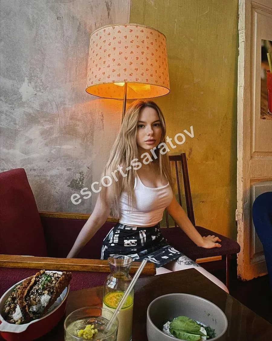 Дашенька