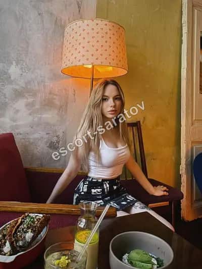 Дашенька